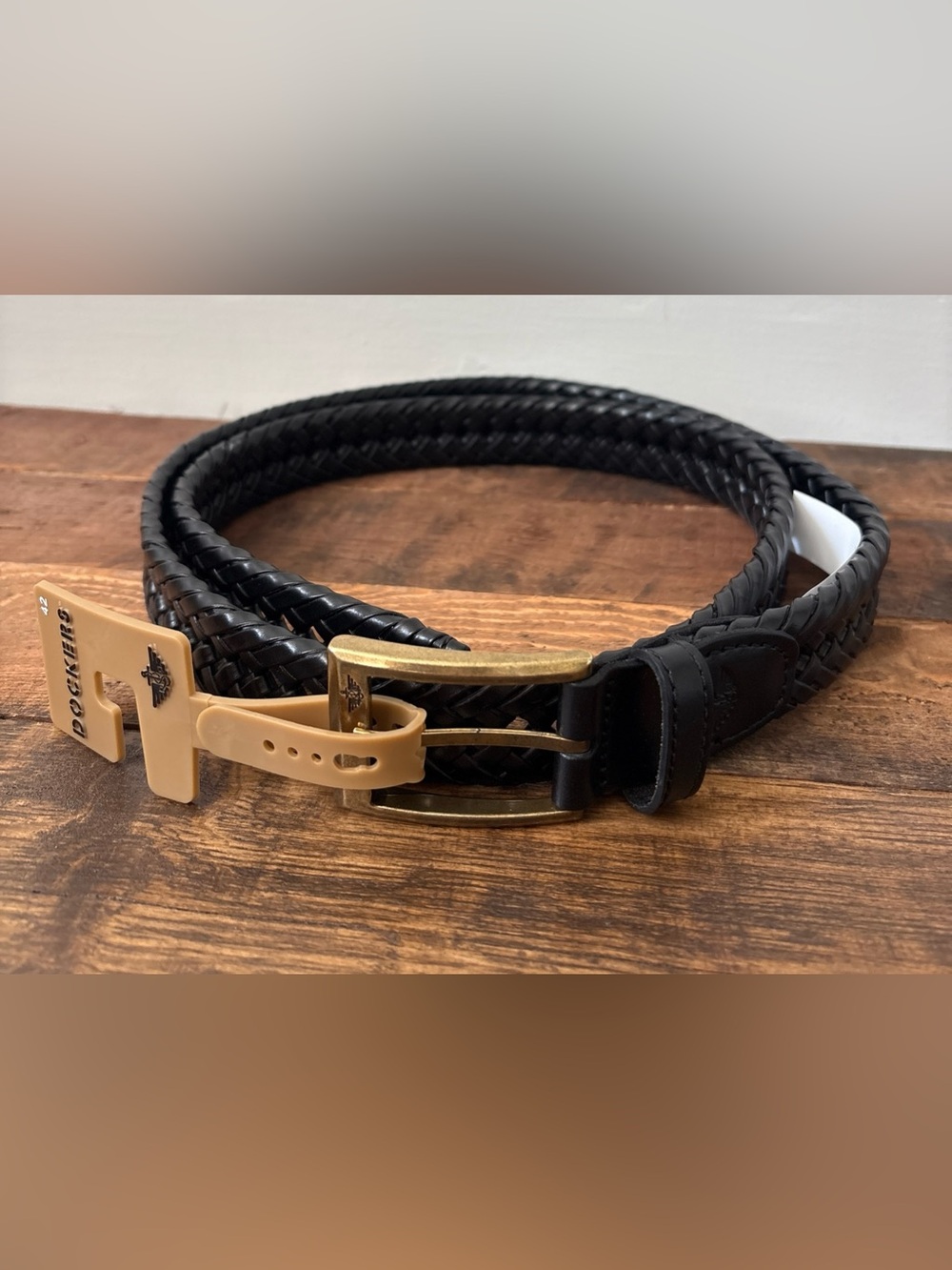 Dockers Men's Leather Braided Belt Size 42 Black Gold Tone Metal Buckle